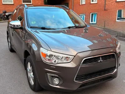 Gebraucht Mitsubishi ASX Instyle 150 PS (110 kW) 2013 Braun SUV