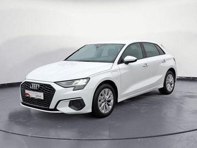 Gebraucht Audi A3 Sportback e-tron Advanced 204 PS (150 kW) 2022 Ibisweiß Kleinwagen