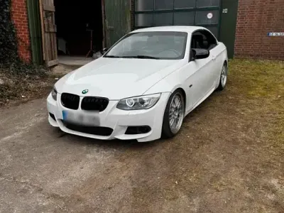 Gebraucht BMW 335 Cabriolet M Sport 306 PS (225 kW) 2012 Weiß Cabrio