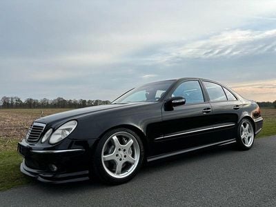 Usata Mercedes E55 AMG AMG 476 CV (350 kW) 2002 Nero Berlina