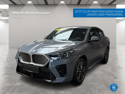 Gebraucht BMW iX2 M Sport 230 kW (313 PS) 2025 Grau SUV
