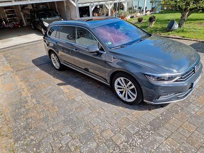Usata VW Passat Business 190 CV (139 kW) 2020 Grigio Station wagon