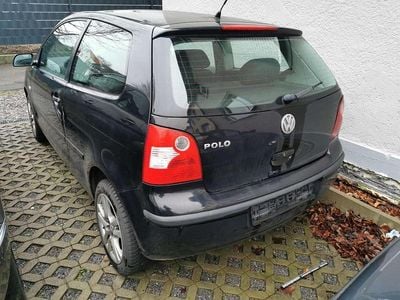 Schwarz Gebraucht 2003 VW Polo Basis Kleinwagen | 800 € (Guter Preis)