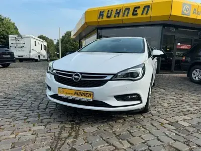 Gebraucht Opel Astra Business 110 PS (80 kW) 2019 Weiß Kombi