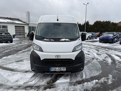 Gebraucht Toyota Proace 140 PS (102 kW) 2024 Icy white Van / Kleinbus