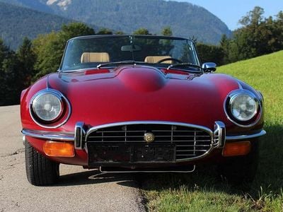 Gebraucht Jaguar E-Type 268 PS (197 kW) 1974 Rot Cabrio