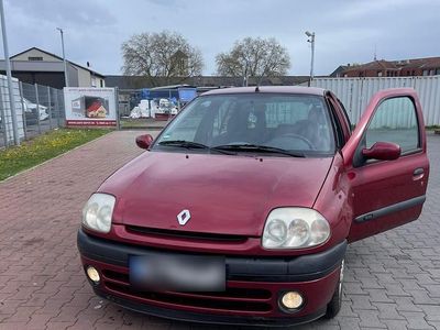 Gebraucht Renault Clio II 75 PS (55 kW) 2000 Kleinwagen