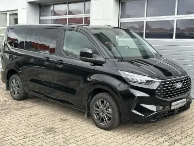 Gebraucht Ford Tourneo Custom 136 PS (100 kW) 2025 Andere Van