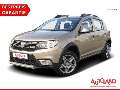 Gebraucht Dacia Sandero Prestige 101 PS (74 kW) 2020 Braun SUV