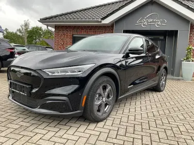 Gebraucht Ford Mustang Mach-E Standard Range 197 kW (269 PS) 2023 Schwarz SUV