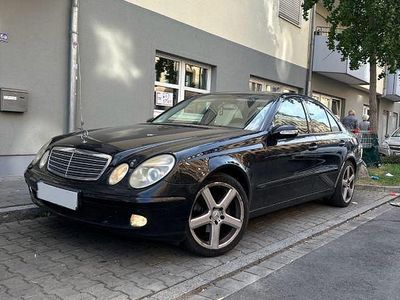 Mercedes E220