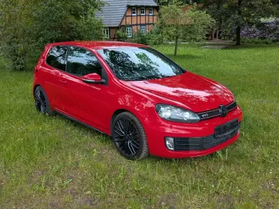 Gebraucht VW Golf VI GTI 211 PS (155 kW) 2011 Rot Limousine
