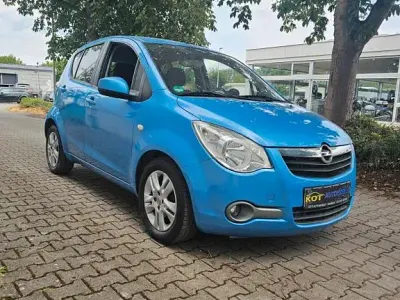 Gebraucht Opel Agila Edition 94 PS (69 kW) 2012 Blau Kleinwagen