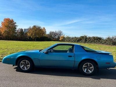 Blau Gebraucht 1990 Pontiac Firebird Cabrio | 22.950 €