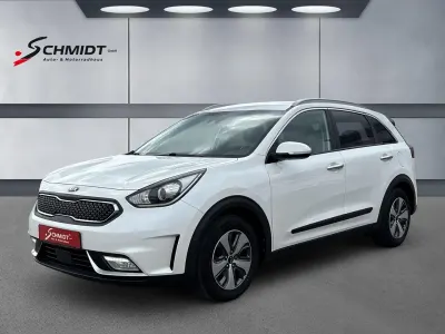 Gebraucht Kia Niro Vision 105 PS (77 kW) 2017 Weiß SUV