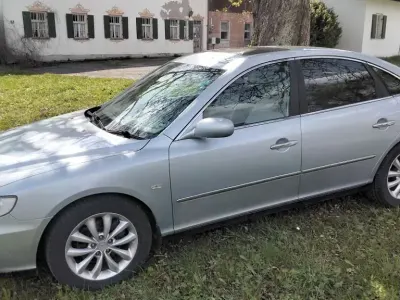 Gebraucht Hyundai Grandeur 235 PS (172 kW) 2007 Silber Limousine