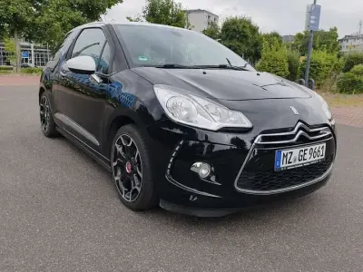Gebraucht Citroën DS3 Chic 82 PS (60 kW) 2013 Limousine