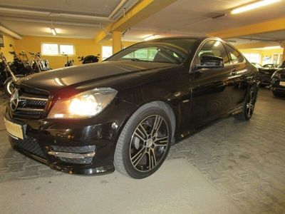 Gebraucht Mercedes C180 AMG 156 PS (114 kW) 2013 Schwarz Coupé