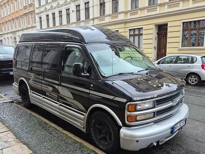 Schwarz Gebraucht 1998 Chevrolet Express Van / Kleinbus | 18.990 €