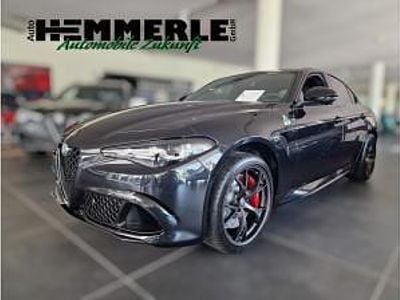 Neu Alfa Romeo Giulia Quadrifoglio 519 PS (381 kW) 2026 Schwarz (nero vulcano, metallic) Limousine