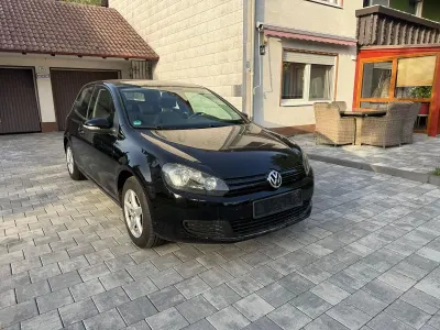 Gebraucht VW Golf VI 80 PS (58 kW) 2009 Schwarz Kleinwagen
