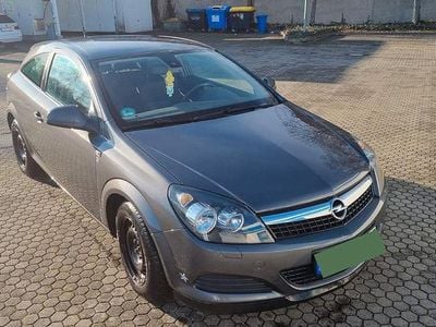 Opel Astra GTC