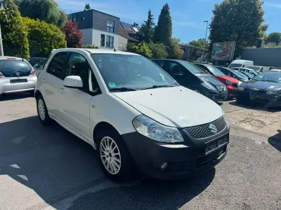 Gebraucht Suzuki SX4 Club 107 PS (78 kW) 2009 Weiß SUV