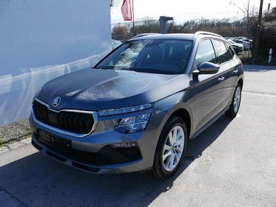 Neu Skoda Kamiq Premium Edition 150 PS (110 kW) 2026 Grau SUV