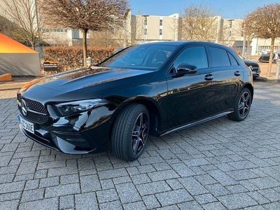 Gebraucht Mercedes A250 163 PS (119 kW) 2025 Schwarz Limousine
