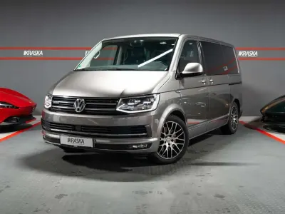 Gebraucht VW Multivan Highline 204 PS (150 kW) 2017 Mojave beige metallic Van / Kleinbus