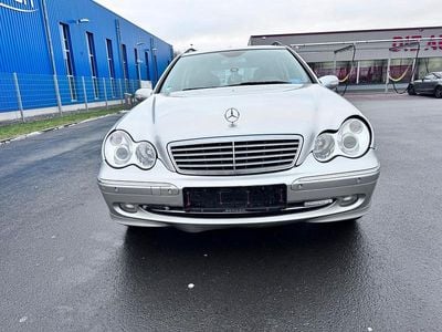 Mercedes C200