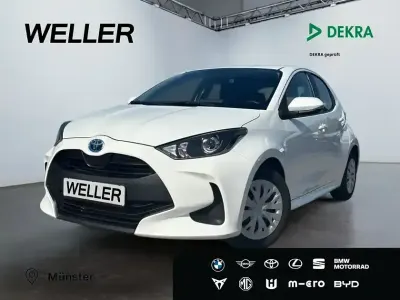 Gebraucht Toyota Aygo Play 72 PS (52 kW) 2022 Schneeweiß Kleinwagen