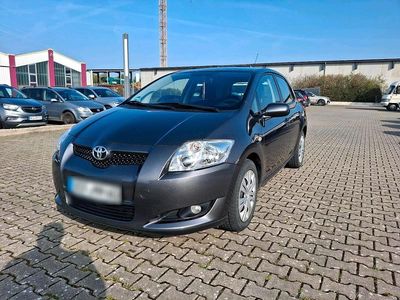 Usata Toyota Auris 105 CV (77 kW) 2007 Grigio Utilitaria