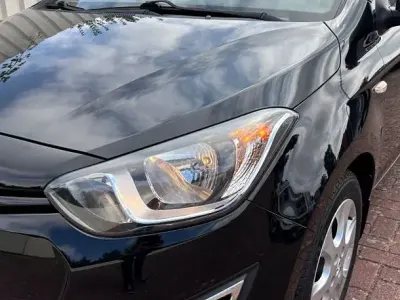 Gebraucht Hyundai i20 Trend 86 PS (63 kW) 2013 Schwarz Kleinwagen