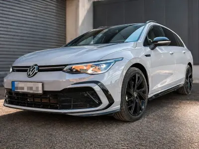 Gebraucht VW Golf VIII R-line 150 PS (110 kW) 2022 Grau Kombi