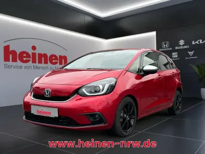 Usata Honda Jazz 109 CV (80 kW) 2020 Rosso Utilitaria