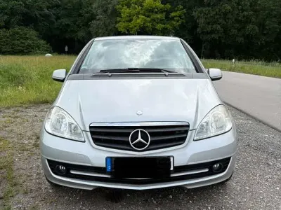 Gebraucht Mercedes A160 95 PS (69 kW) 2010 Grau Kleinwagen