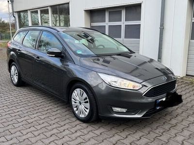 gebraucht Ford Focus 1,0 EcoBoost 92kW Trend Turnier Trend