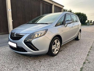 Opel Zafira Tourer