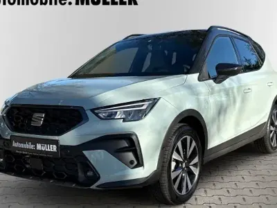 Neu Seat Arona FR 116 PS (85 kW) 2026 Grau SUV