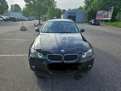 Gebraucht BMW 320 Exclusive 170 PS (125 kW) 2010 Schwarz Kombi