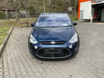 Begagnad Ford S-MAX S 203 HK (149 kW) 2010 Blå Minibuss