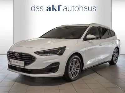 Gebraucht Ford Focus Titanium 116 PS (85 kW) 2024 Frostweiß Kombi