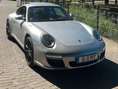 Second-hand Porsche 911 Carrera 345 CP (253 kW) 2009 Argintiu Coupe