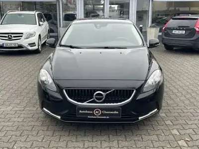 Usata Volvo V40 Ocean Race 221 CV (162 kW) 2016 Nero Berlina