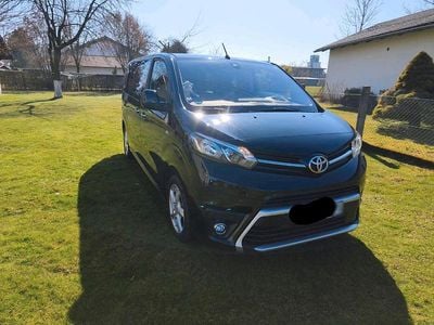 Gebraucht Toyota Proace Verso 177 PS (130 kW) 2016 Schwarz Kombi