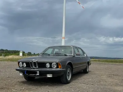Gebraucht BMW 728 184 PS (135 kW) 1979 Grau Limousine