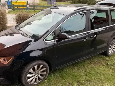 Second-hand Seat Alhambra Style 150 CP (110 kW) 2015 Negru Monovolum