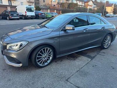 Gebraucht Mercedes CLA200 AMG line 136 PS (100 kW) 2019 Mountaingrau  met. Limousine