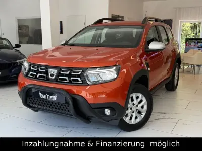 Gebraucht Dacia Duster Comfort 131 PS (96 kW) 2022 Orange SUV